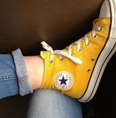 desimoodboard's tweet photo. •moodboard•aesthetic•yellow• https://t.co/wiy1w51Spa