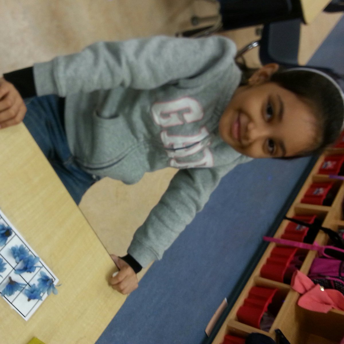 Mrs_Zep's tweet photo. This one keeps beating me at our 10 frame game! So lucky she keeps rolling 6 to fill up the frame! @SPSSabres #freeparts #EYmath #subitize https://t.co/bNTrOzHoMb