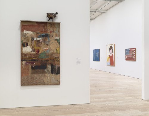 whitneymuseum's tweet photo. "Painting relates to both art and life...I try to act in that gap between the two." —Robert Rauschenberg, born #OnThisDay in 1925. https://t.co/NGhw7kcyb7