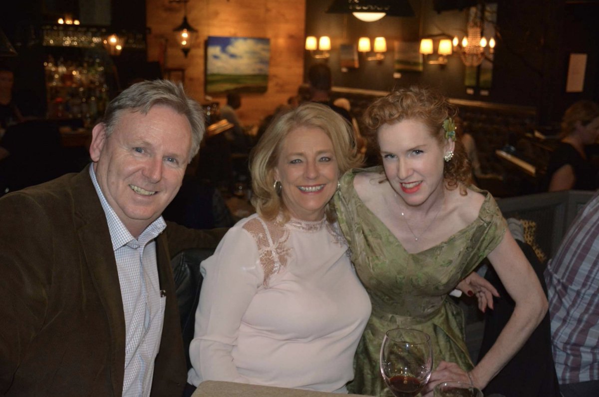 AlexPangman's tweet photo. Some lovley #fans asked for a photo at @manhattansmusic last week. Turns out they also heard us at #JUNOfest Looking good kids! #fallbackfri https://t.co/9P0uPsOTvc