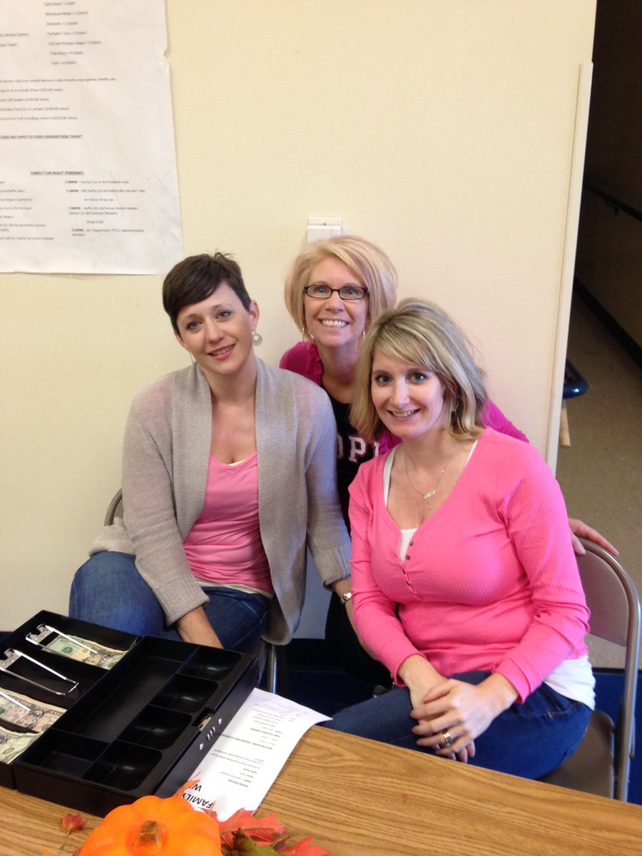 McNeals_Class's tweet image. At Bookman's Octoberfest!