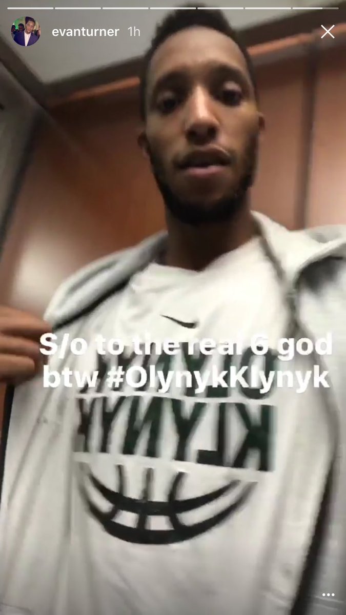 evan turner t shirt