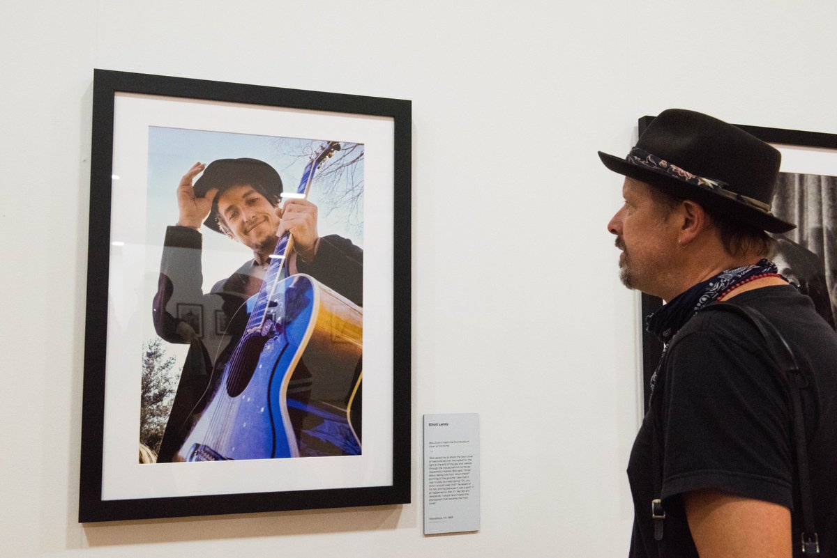 Desert Trip High Five 🙌