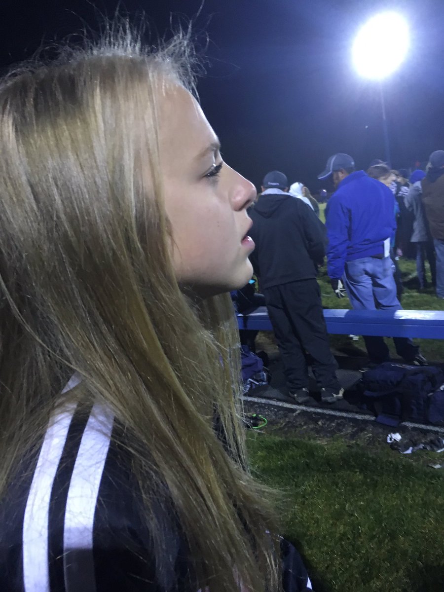 fiddlingrace's tweet image. When he says he doesn't talk to other girls