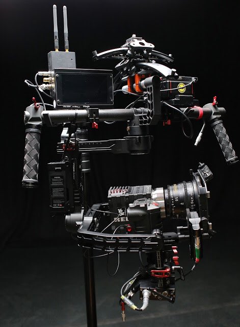 recmediapro's tweet photo. متوفر لدينا جهاز مانع الاهتزاز Dji ronin https://t.co/6PLek61rUl