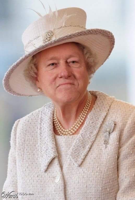Shooters_Wife's tweet photo. ⚠️Reminding everyone again... PLEASE PLEASE PLEASE do NOT let this be our next First Lady!!!
#Election2016
#FLOTUS
#NeverBill
#MAGA2016 https://t.co/2TXEq1exTK