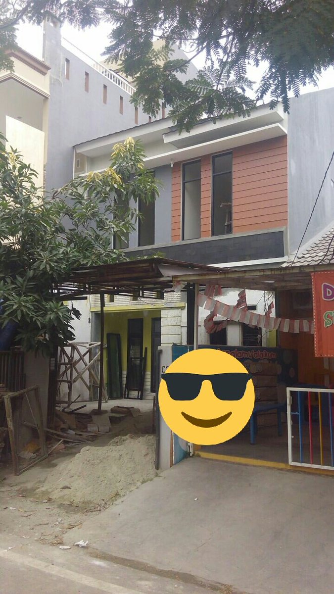Sedang proses upgrade rumah jadi 2 lt.
_
Lokasi karawaci
Lebih bagus, lebih besar, lebih luas
Home, family, happy