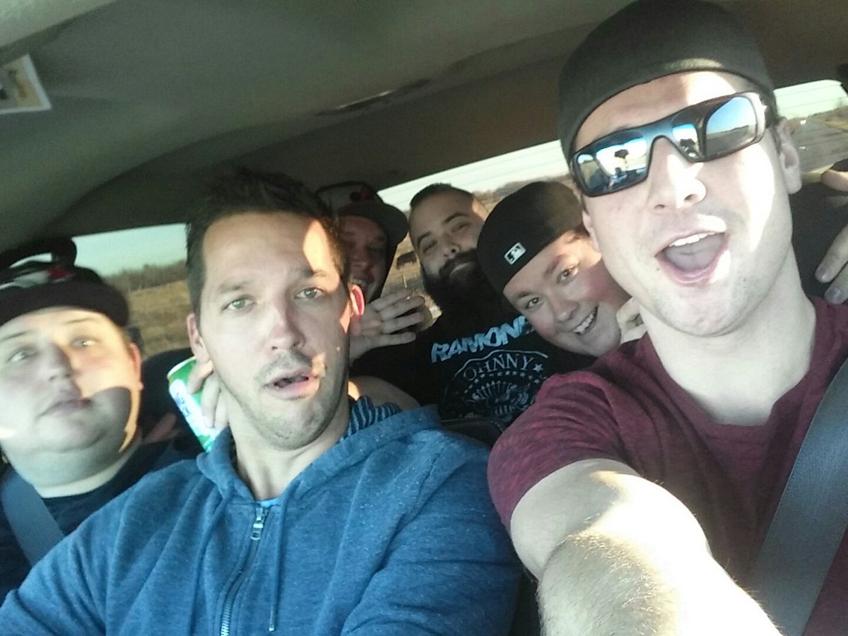 All participating members are on their way to #FLC2016 #Kinsmen