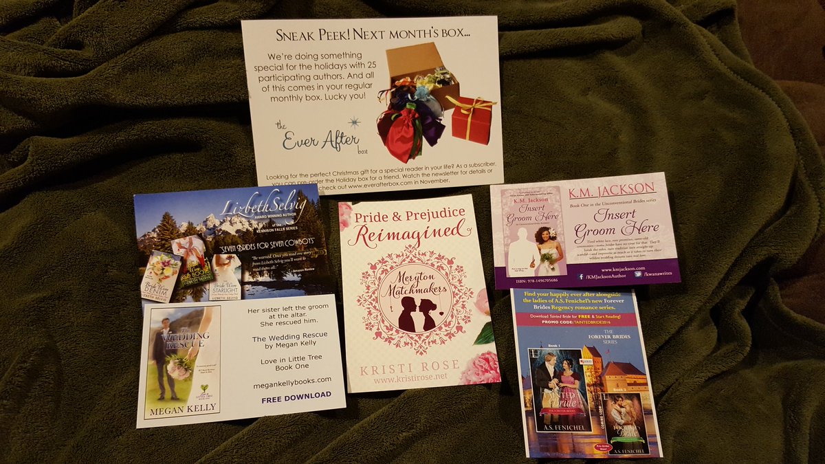 PRationality's tweet photo. My @EverAfterBox arrived!! Who wants to get married with me at Gretna Green? #HereComestheBride #everafterbox https://t.co/bU5sSnG5UQ