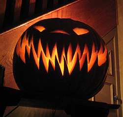 HappsHaunt's tweet photo. Come out to Happs Haunted Homestead Tonight 7pm till Midnight!
#HappsHaunt #HauntedHouse - (262) 862-6515 https://t.co/VS4nrLGXF6