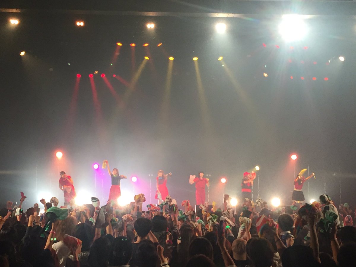 LittleGleeMonst's tweet photo. 【STAFF】おはようございます！
めざましどようびテーマ曲「春夏秋冬」流れてましたね😃😃😃💕
土曜日でお休みの人も、お仕事や部活動のある人も、リトグリ聞いて頑張ってくださいね(^^♪

#めざましどようび
#春夏秋冬 #はるなつあきふゆ https://t.co/IQ3SaVMpCD