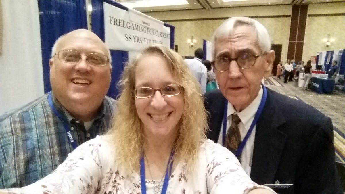 Iamalibrarian2's tweet photo. #fame2016 #mumfordbookco https://t.co/Zo27DQIQrj