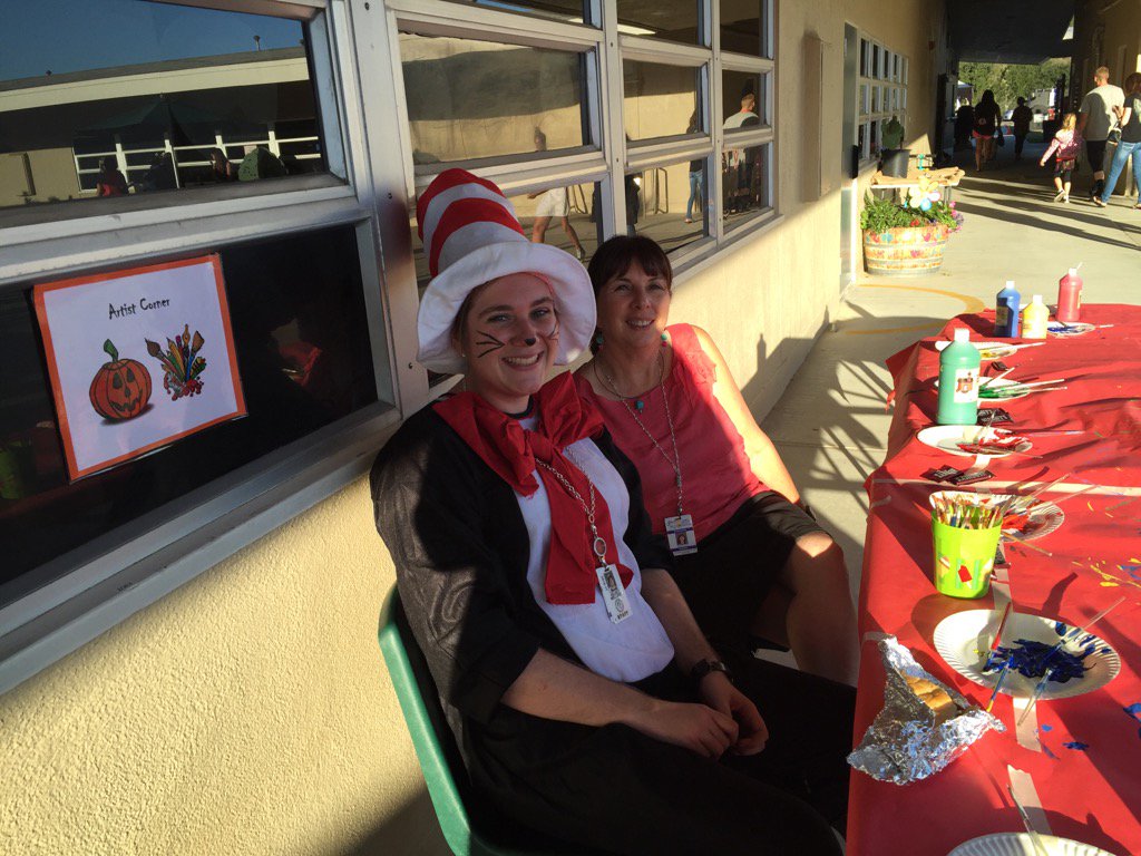 losberrosVAPA's tweet photo. Fall carnival fun! https://t.co/UE5t7cpHFP