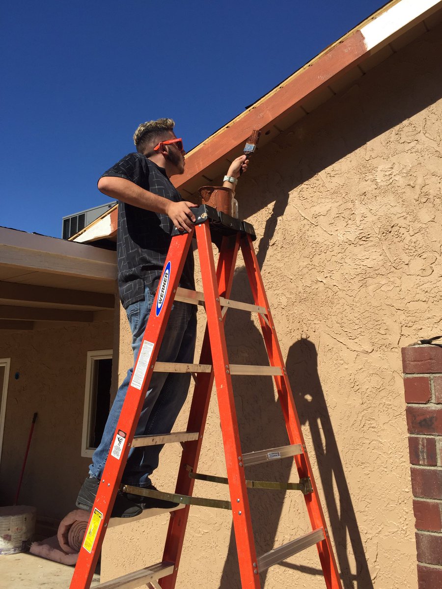 Had a great time with an awesome crew this morning at The Team Depot event! #ServiceSelfie #PowerHouseProud