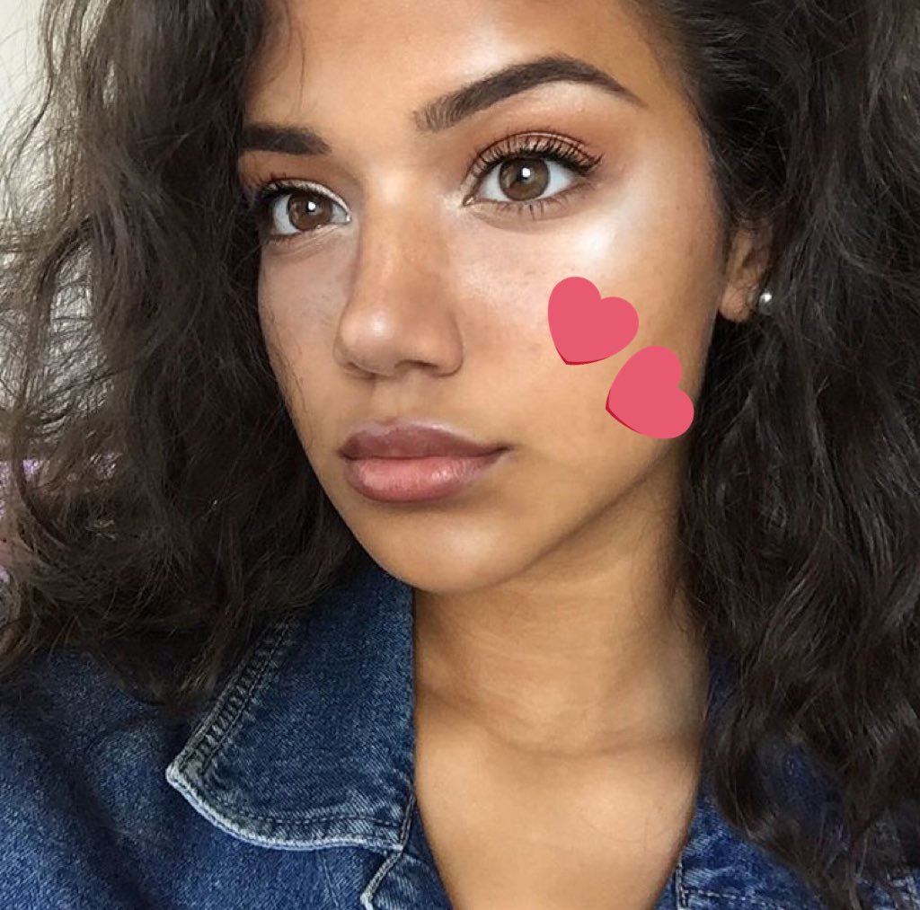 Jessamson123's tweet photo. Avi or not? https://t.co/dHR3Sj44ck