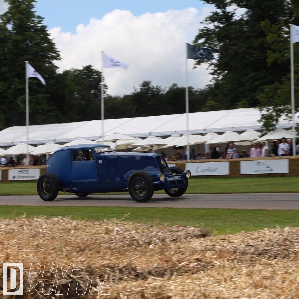 drivekulture's tweet photo. Today's #NameThisCar was the #1926 #Renault #40cv type NM des records
#Goodwood #fos #GoodwoodFOS #FestivalOfSpeed https://t.co/WwxRKbPvbi