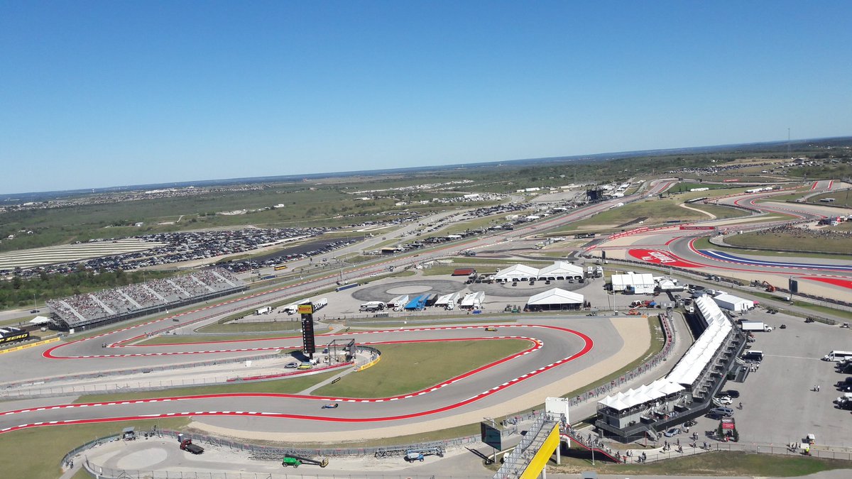 EelcoDB's tweet photo. Prachtige baan, maar zwaarste rondje van het jaar (tot nu toe). Misschien ook wat te veel vlees gegeten. #runthattrack #circuitoftheamericas https://t.co/Kq7Z28MzdJ