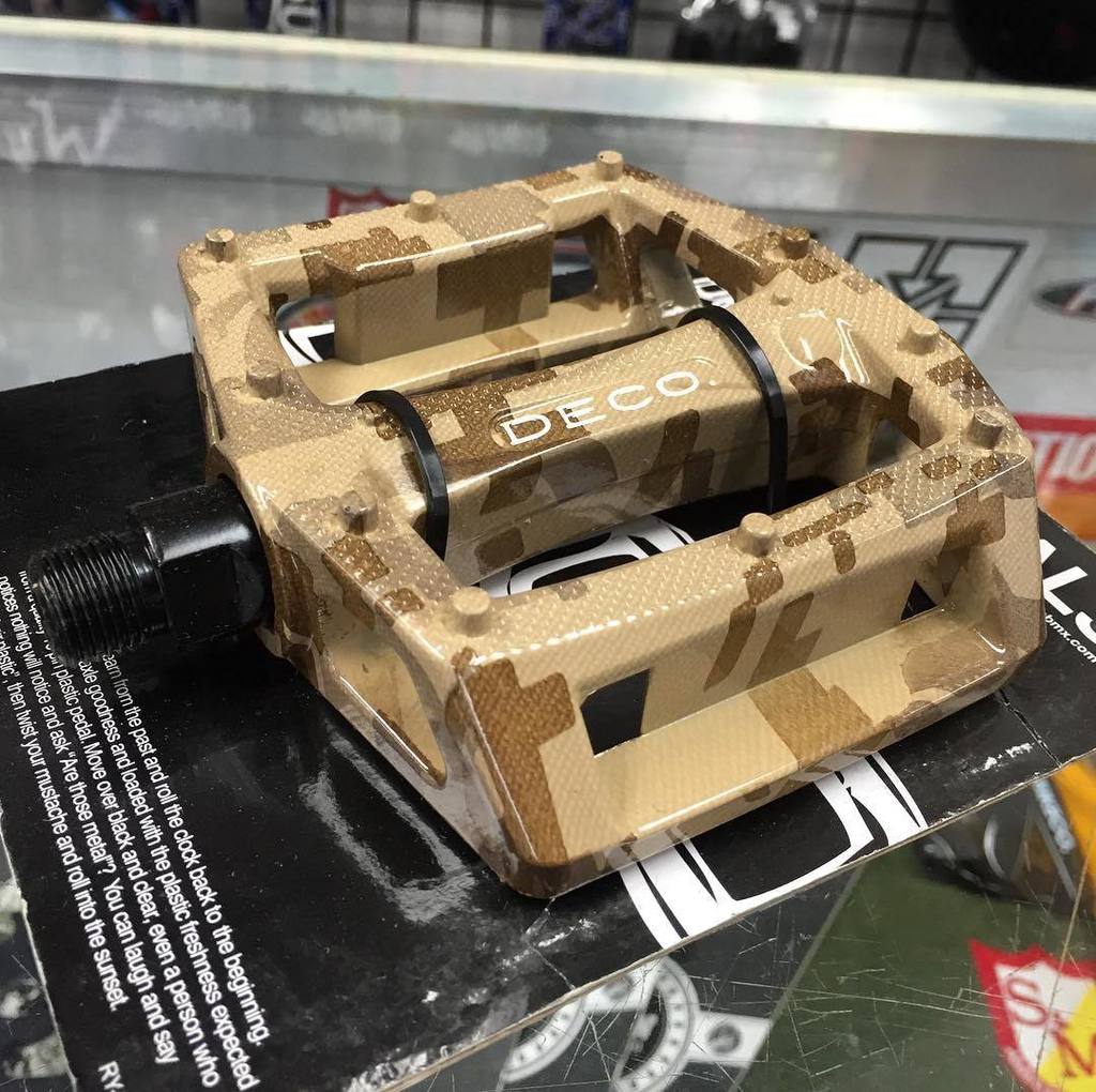 thesecretbmx's tweet image. @decobmx PC pedals. •
•
#bmx #bmxpedals #pedals #decobmx #deco #thesecretbmxshop #bmxshop #bmxlife #bikeshop #rider…