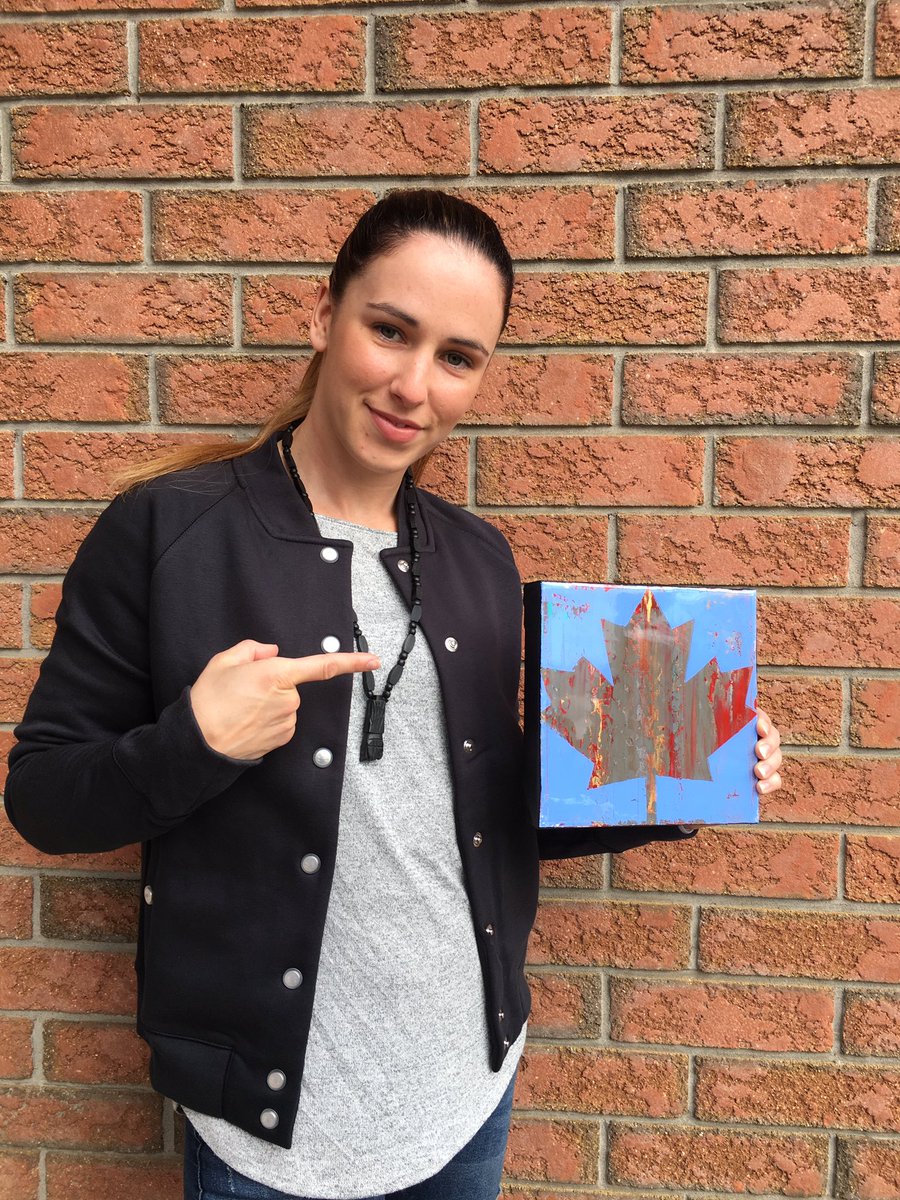 MandyBujold's tweet photo. Thank you @CANFUND for the #CANFundWelcomeHome maple leaf! #Rio2016 https://t.co/vYkfarJA9y