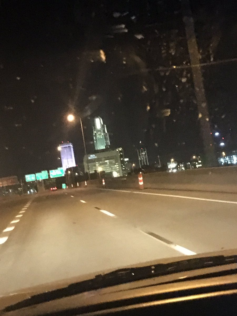 chrisloebs8's tweet photo. Just rolled into town for @iamchrislane tonight and got a great #brokenwindshieldview of downtown Omaha https://t.co/EjysJHM24l