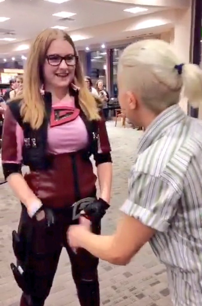 gracehelbig's tweet photo. Just saw this wonderful human on @harto's snapchat! HOLY SH*T. AMAZING! 🙌🏻🙌🏻🙌🏻🙌🏻 #EWDG https://t.co/mEvhEk7sed