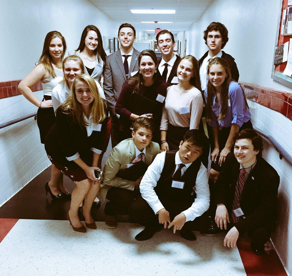 <a href="/KettleRunNews/">Kettle Run HS</a> @KRHSModelUN is solving the world's problems <a href="/McModelUN/">McLean Model UN</a> #McMUNCII this weekend.  Day 1 Complete #ModelUN #MUNLIFE