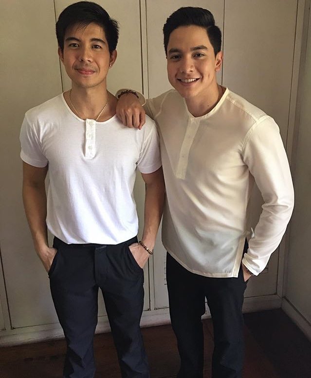 noriegee's tweet photo. The Groom and The Best Man!  Ahhhhhhh 😭😭😭😭😭❤️❤️❤️❤️©

#ALDUBWedding https://t.co/bwBW8lp65x