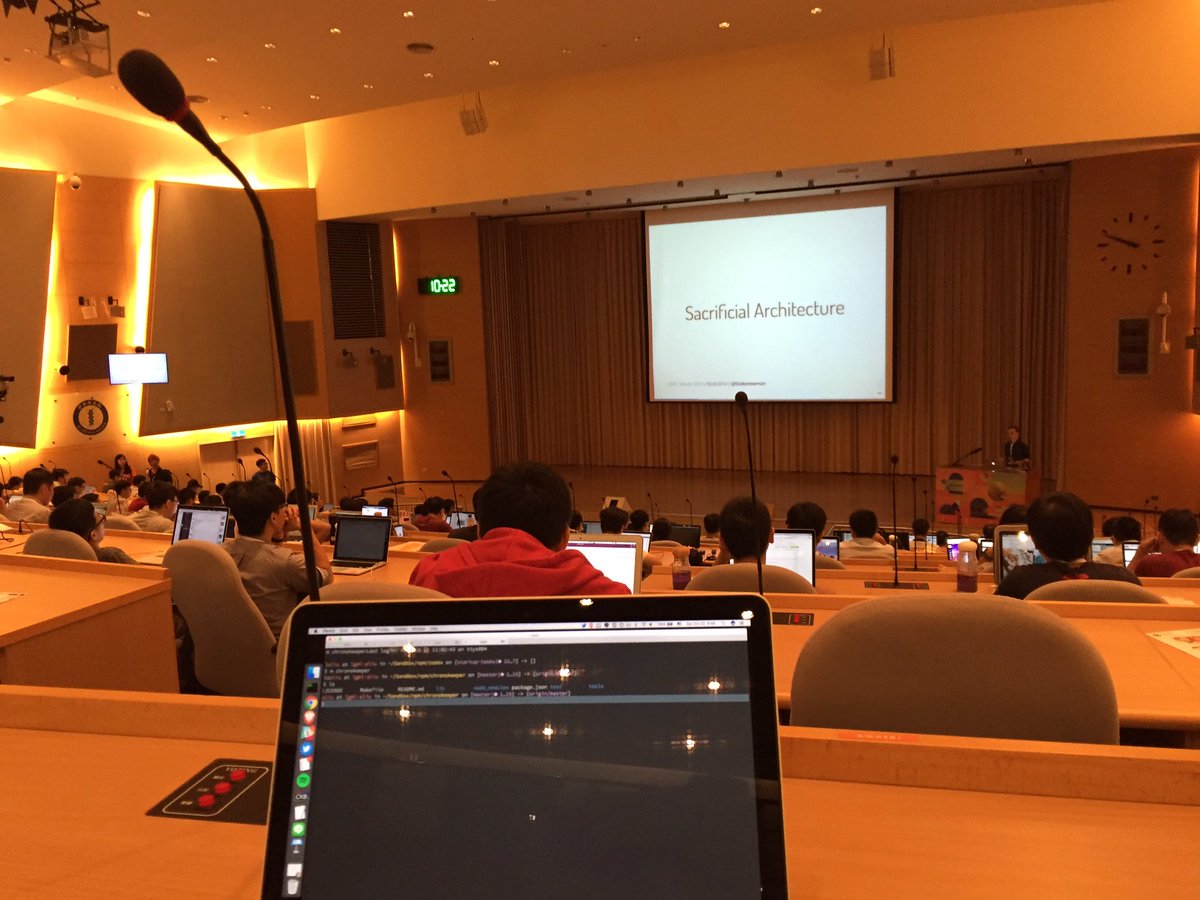 stinkydofu's tweet photo. #jsdc2016 kicks off with @blakenewman!
I feel like I'm at a UN meeting with my own mic. https://t.co/zaGHnPwBHN