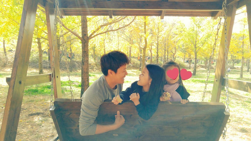 zolovecom's tweet photo. #노오란 행복! #힐링! #해피타임!#은행나무숲 #주님께 감사! https://t.co/U6scVYEscb