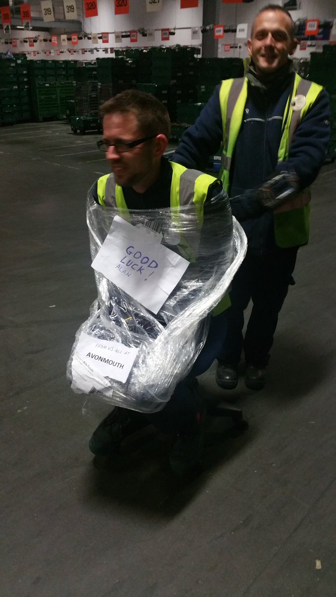 All the best to our Alan Hawkey last night at Avonmouth all the best for the future! <a href="/585361328e944d3/">Chris Kent</a> <a href="/iansweetman1982/">Sweets</a> <a href="/stephenblake111/">Steve Blake</a>
