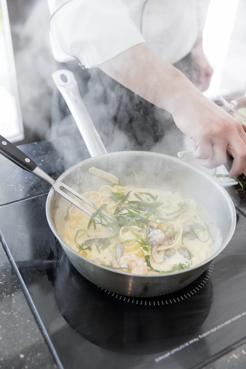 Brunch keyfinizi farklılaştıracak Deniz Mahsüllü Krema Soslu Tagliatelle, hayır diyemeyeceğiniz kadar lezzetli :)