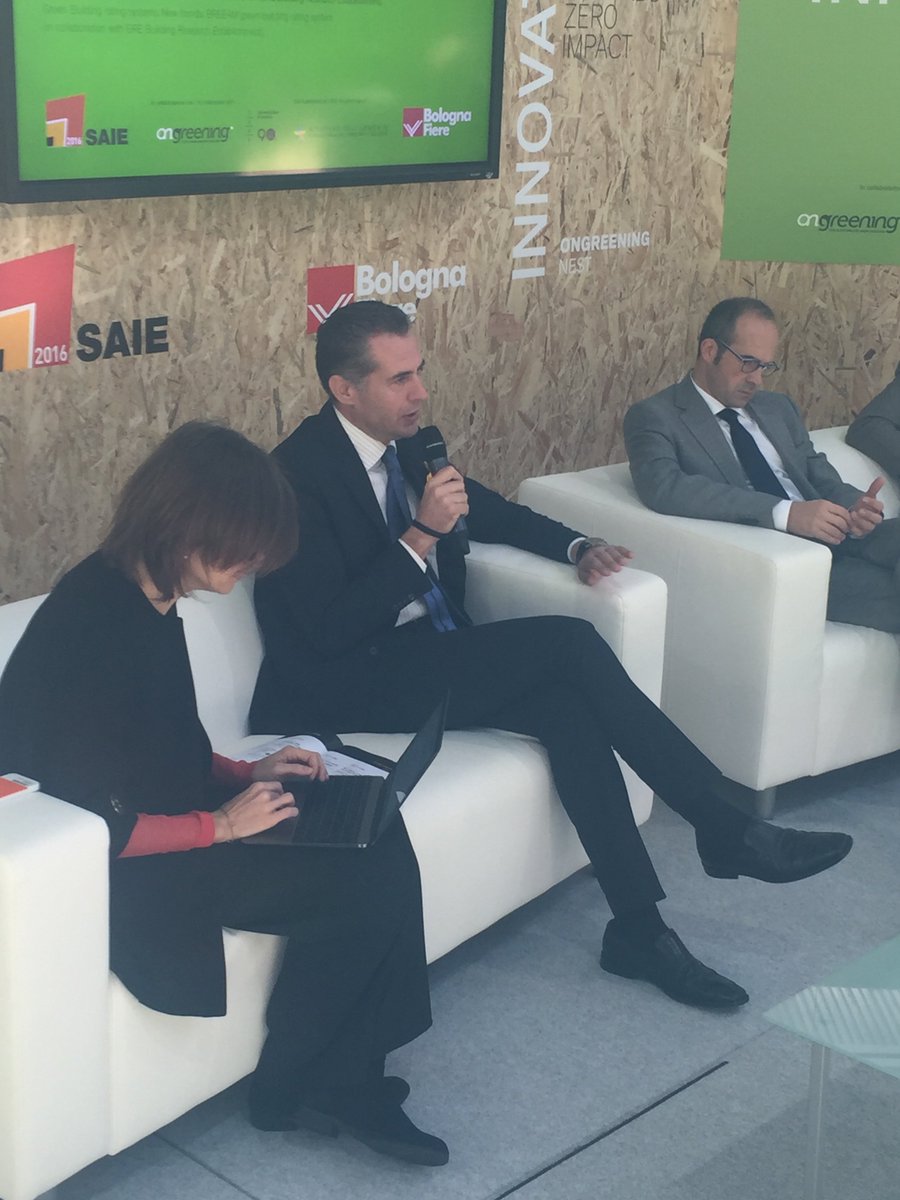 SAIEfiera's tweet photo. #WolfSystem @ClivetSpA e @saintgobain per #ForumRetrofitting con @ongreening a @BolognaFiere #manifattura #sicurezza #innovazione #ambiente https://t.co/C636pRnPt8