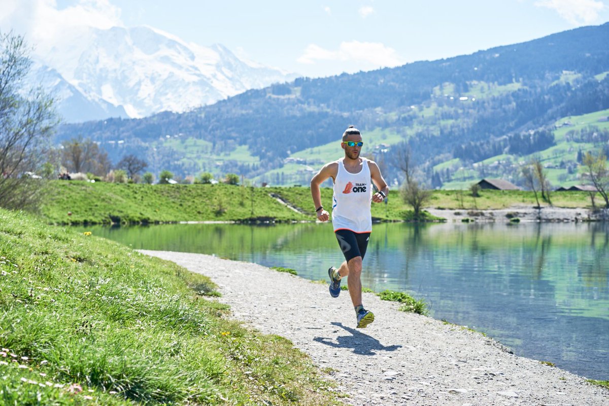TrainAsONE's tweet photo. Best wishes to @ultrabritton representing his country at the European 24hr Champs, Albi, France starting today... Allez allez! https://t.co/2T81d0Mp1R
