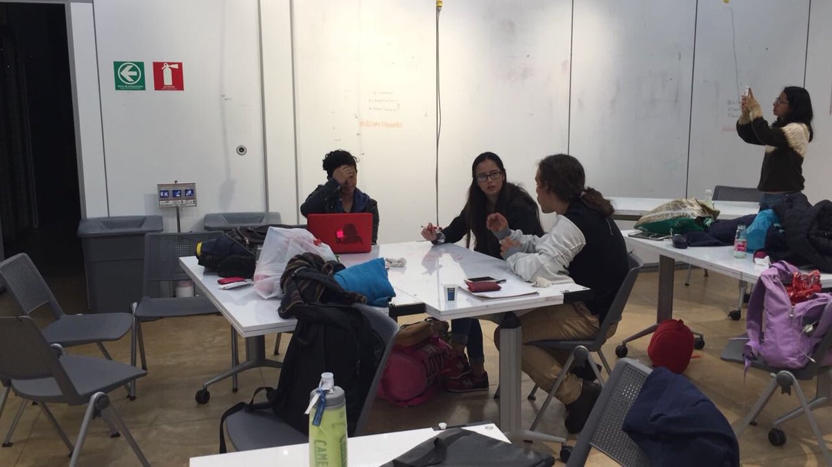 dcUniandes's tweet photo. Así va el #BionicChallenge #designChallenges @DisenoUniandes https://t.co/DgyrN95YKJ