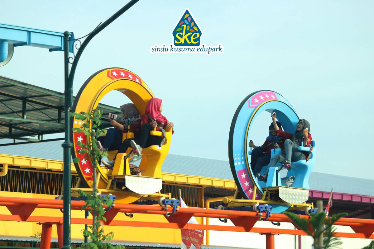 Bermain SEPUASNYA di SKE!!! 
Mulai 1 November 2016, 
Tiket Terusan SKE Rp 70.000,00 
Yuk, main sepuasnya hanya di SKE