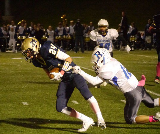 MIPrepZone's tweet photo. FOOTBALL: @2014Cougars finish season on high note with win over @rocfootball W/ PHOTOS - https://t.co/oVYlwp6kxp https://t.co/SL4gX4Cuvv