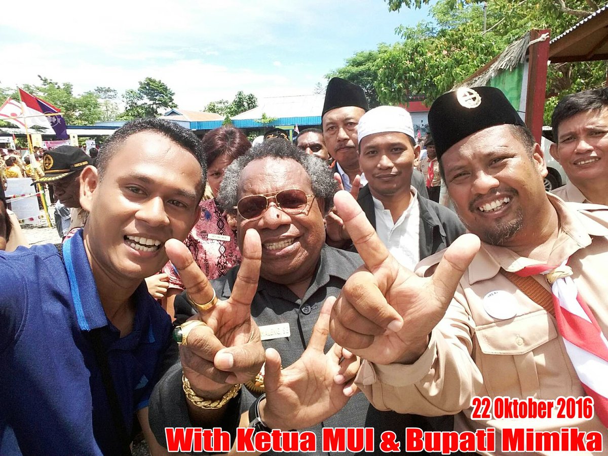 LoopTimika's tweet photo. only telkomsel who always supported our event
#MUItimika
#BuapatiMimika
#Santritimika
#telkomselpapua
#telkomseltimika
#Looptimika
#Loop https://t.co/GOCrbw69AS