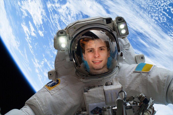 NDapants's tweet photo. @thiojoe and you were sent to The Russian Space Station to handle it?? #ThioJoe #ThioJoeInSpace @DrCeitm #ThioHo https://t.co/VtjFCD2yc6