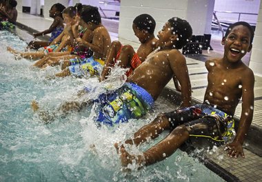 YMCA offers free swim lessons for elementary school students | bit.ly/2e9pFni - bit.ly/2dWQZDC