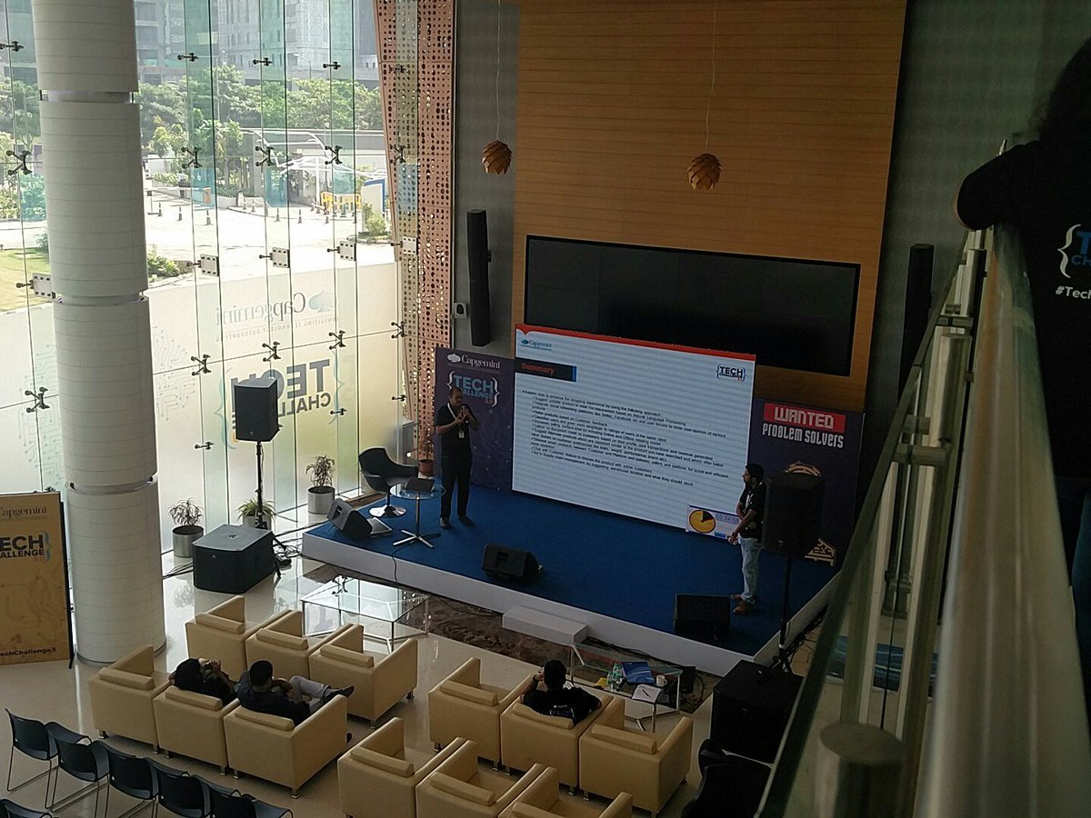 sukriti2492's tweet image. Group presentations #TechChallenge3