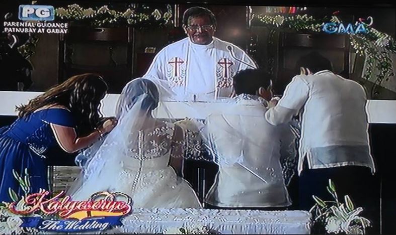 gmanews's tweet photo. LOOK: Iba pang eksena sa #ALDUBWedding https://t.co/3nA1NoXjm0
