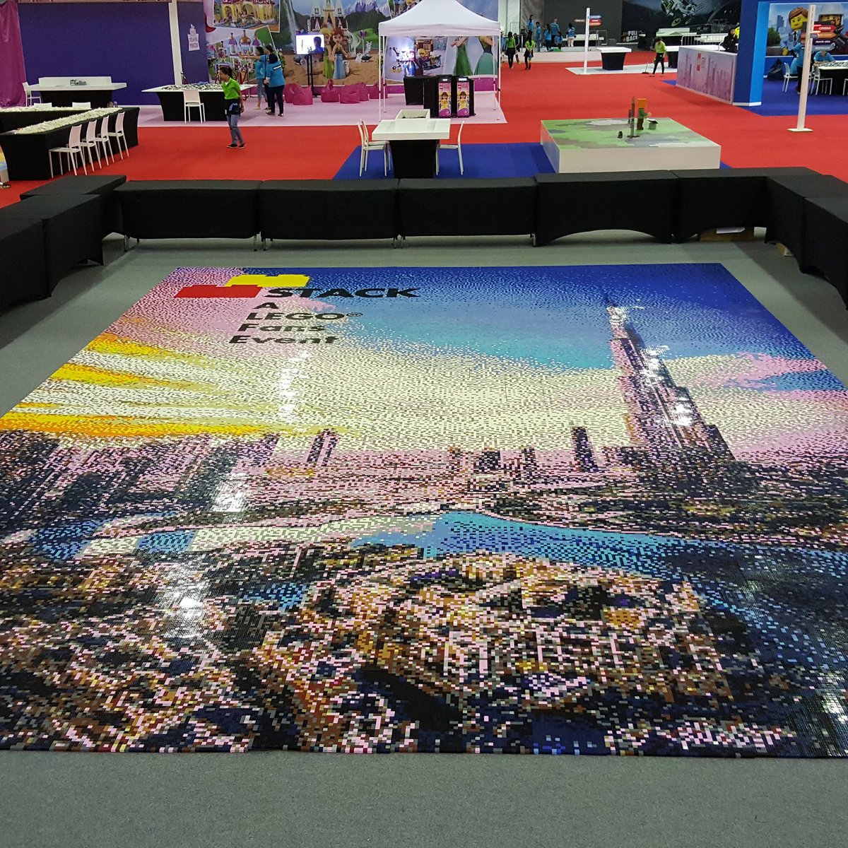 fairybricks's tweet photo. We have had fun at @stackitevents #stackdxb Still time to come and see us! https://t.co/D5jvM82sOS