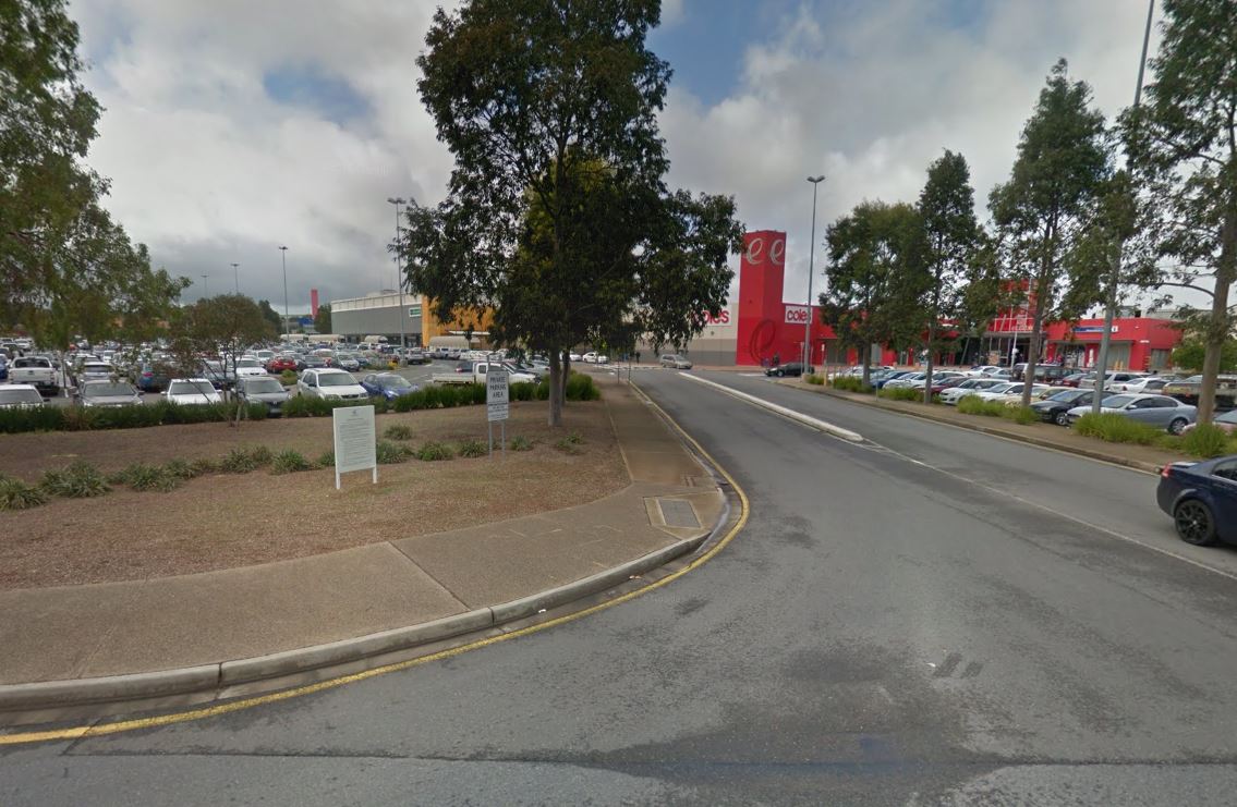 Police arrest at Elizabeth Shopping Centre leads to bomb scare and