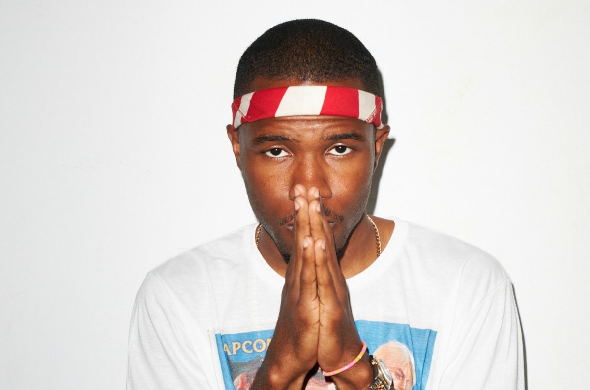 RadioFlash976's tweet photo. #flashrotations 1° aggiornamento 016-017, 91 novità a partire da @FrankOcean https://t.co/4vfZ1T9mI9 https://t.co/1IoM19Wfb1