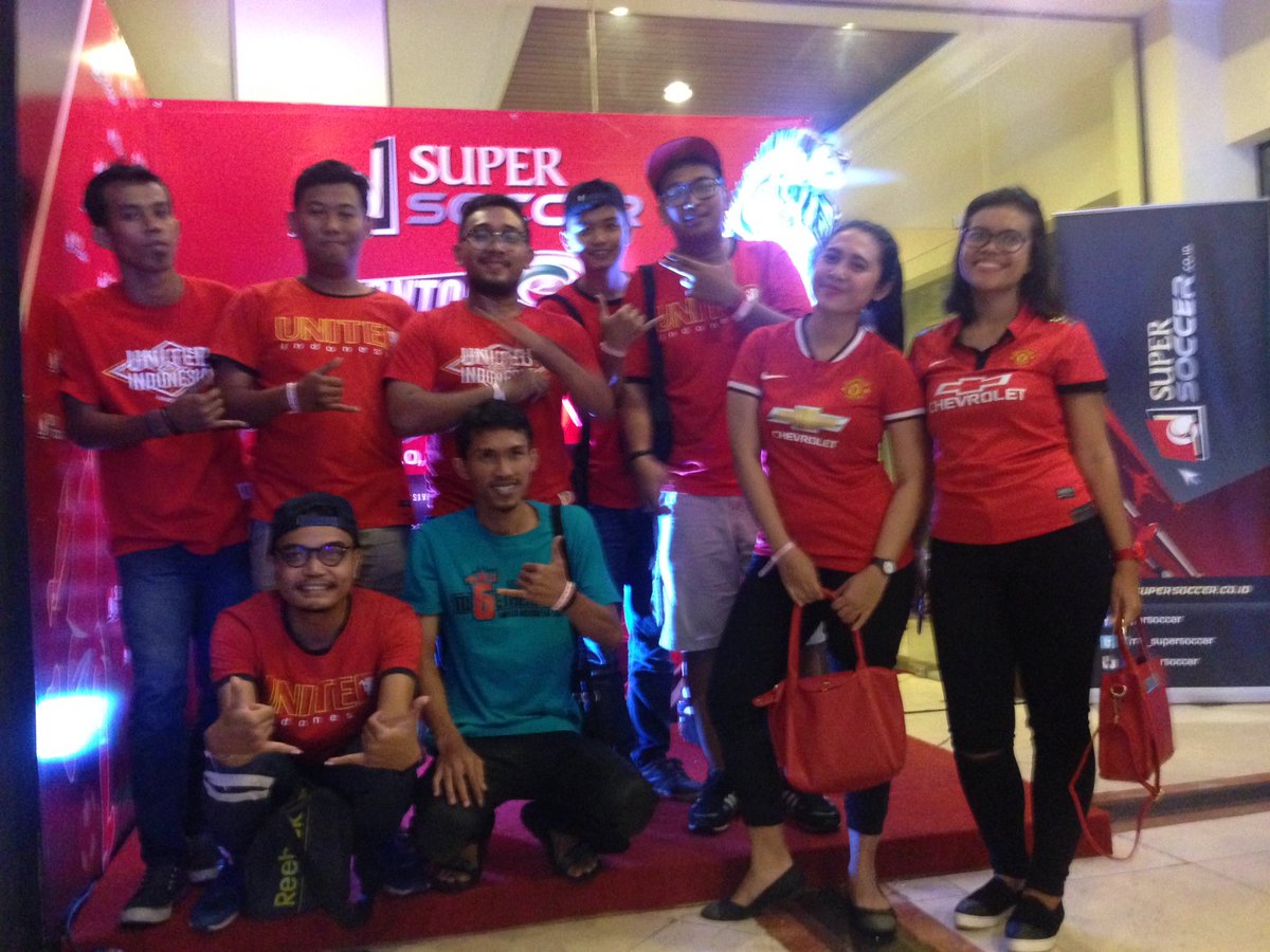 dulur dari <a href="/UtdIndonesiaSLO/">UnitedIndonesia Solo</a> juga turut memeriahkan acara malam ini. Biar bede Guyub rukun seduluran.