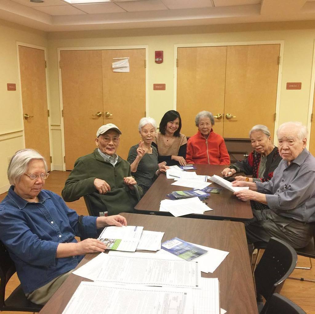 AsianCDC's tweet image. Voter Education Workshop @ACDC! #Nov8 #GOTV #APIsCAN #YESto5 ift.tt/2f2bsv6