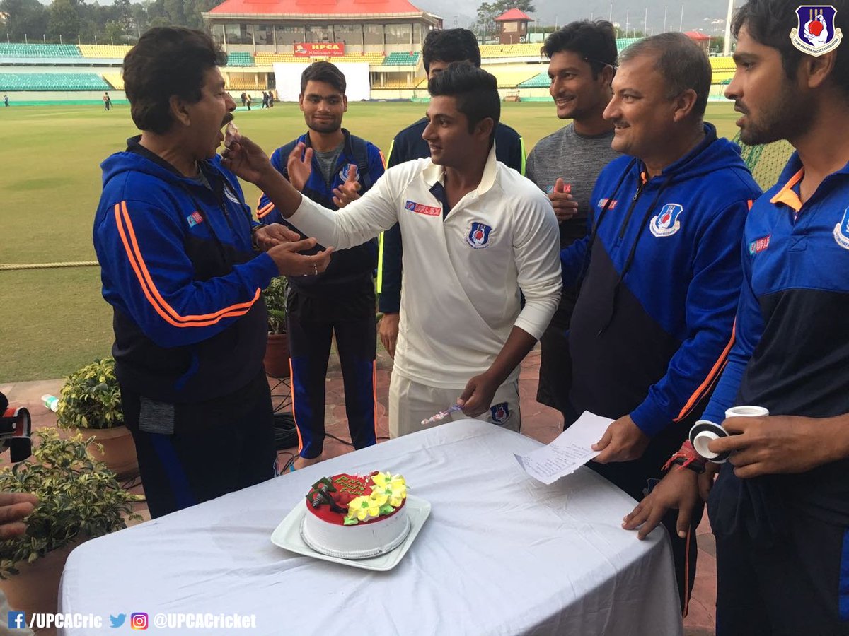 UPCACricket's tweet photo. #SarfarazKhan Celebrated his Birthday today with his UP #RanjiTrophy teammates at Dharamsala Today #UPvsTN https://t.co/PUfYpe1YXw