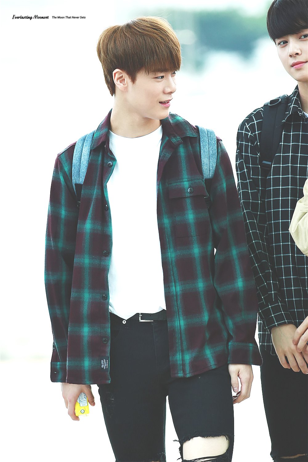 CvX5k69VMAEFDlR.jpg:orig