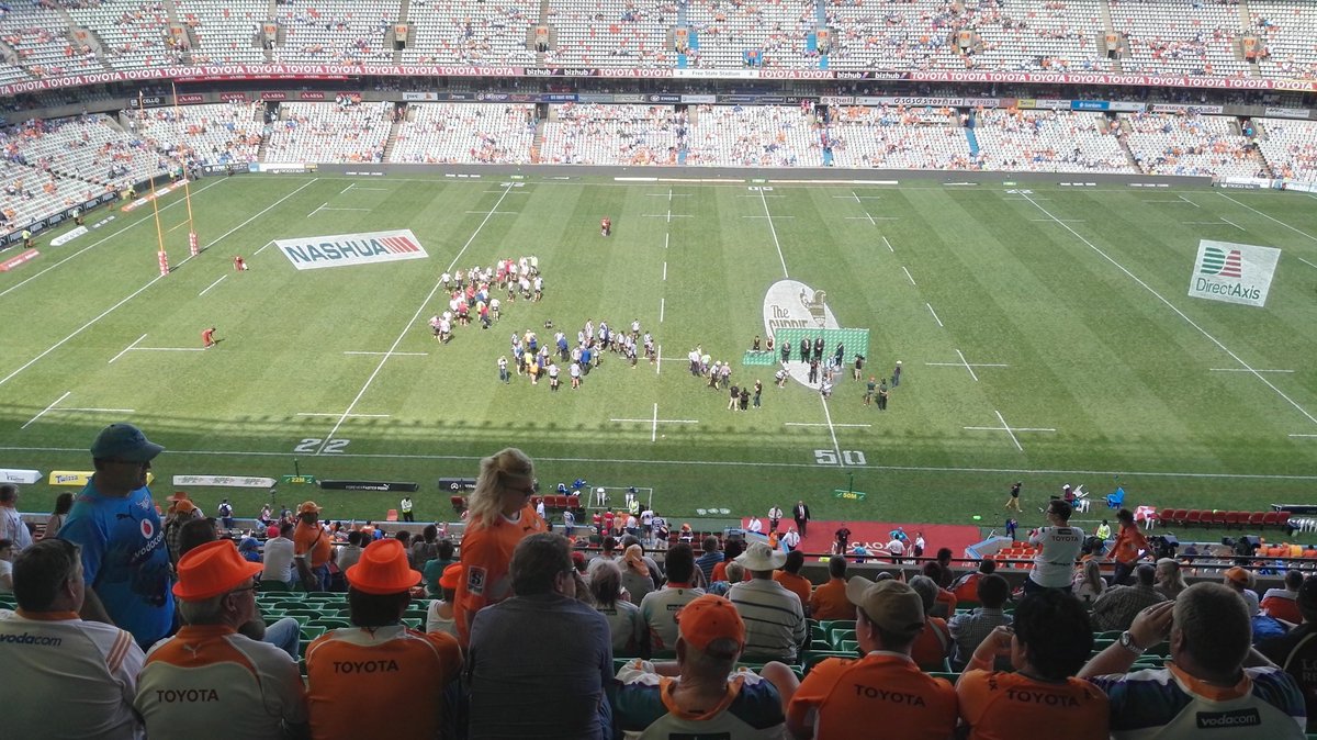 Welldone to the lions taking the 0/19 &amp; 0/21 finals . Now its cheetahs time ! #CurrieCupFinal #hiluxinyourhands