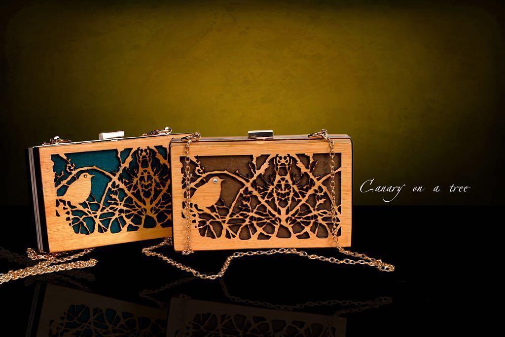 weekendpk's tweet photo. Amna Eraj is now showcasing at Fashion Pakistan Lounge Lahore!✨
We are totally drooling over these wooden beauties … https://t.co/BcHmzwcd7a